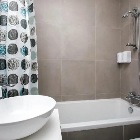 شقة Oasis-amazing Location, Sea View, Stylish بافوس