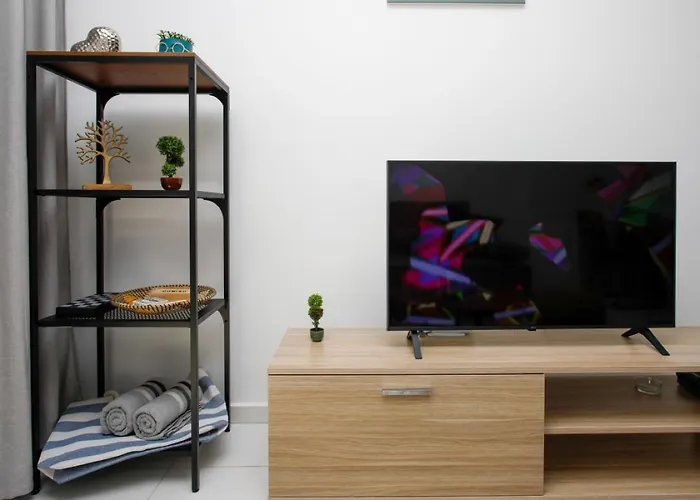 Oasis-amazing Location, Sea View, Stylish