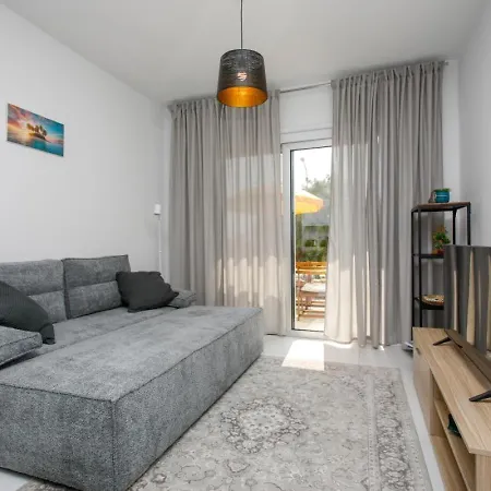 Oasis-amazing Location, Sea View, Stylish