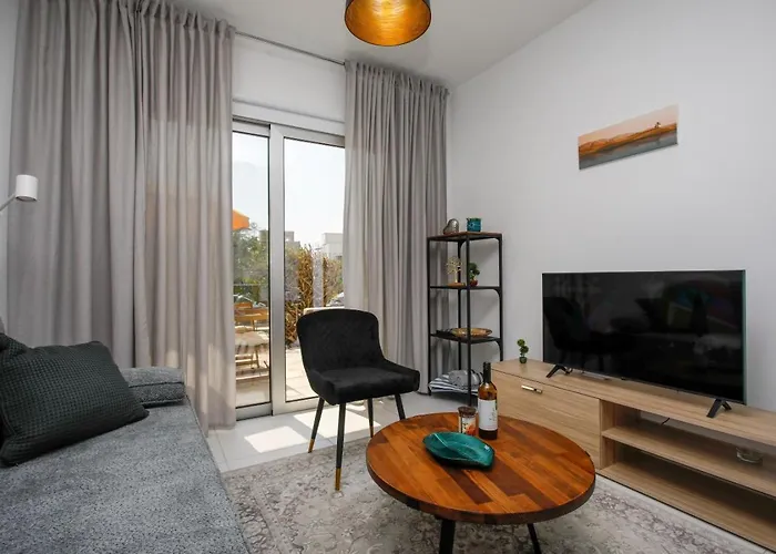 Oasis-amazing Location, Sea View, Stylish Appartement